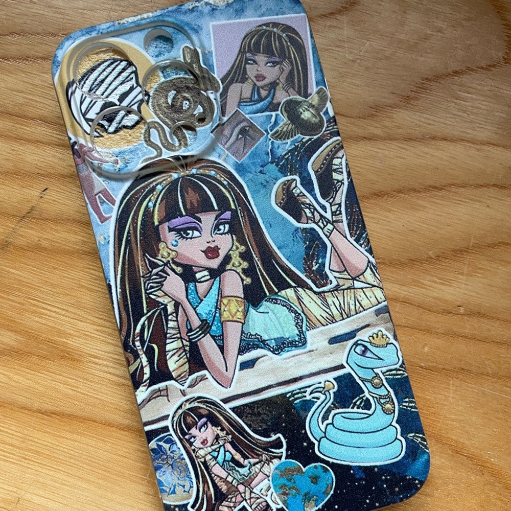 Monster High Phone Case iPhone 13 Pro